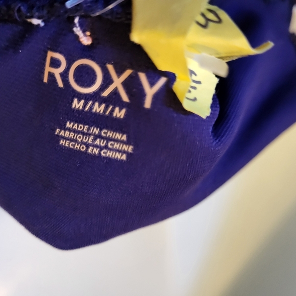 ROXY Like New Navy Purple Tropical Bikini Set Sz M with extra Shorts - Picture 8 of 10